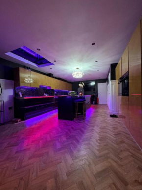Rushden Retreat on Wellingborough Road